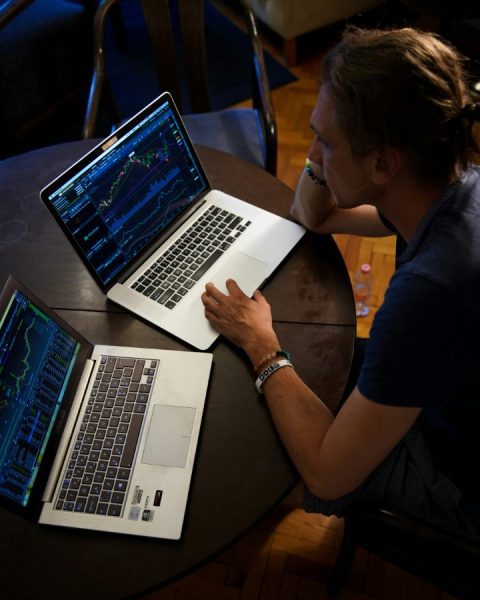 adam-nowakowski-D4LDw5eXhgg-unsplash (Large)